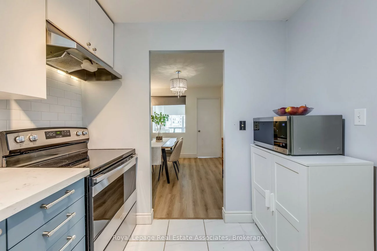 155, Hillcrest, Cooksville, Mississauga