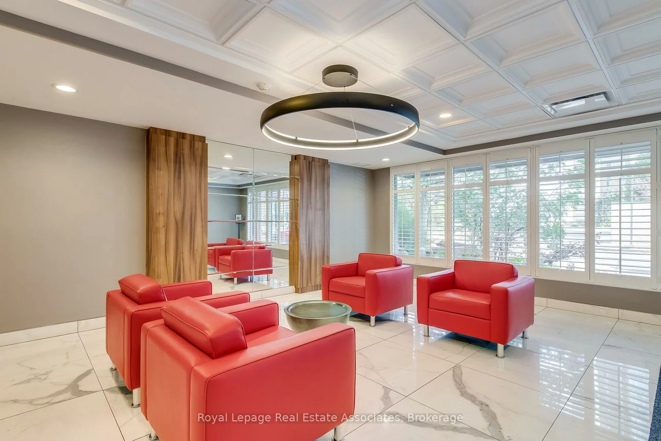 155, Hillcrest, Cooksville, Mississauga