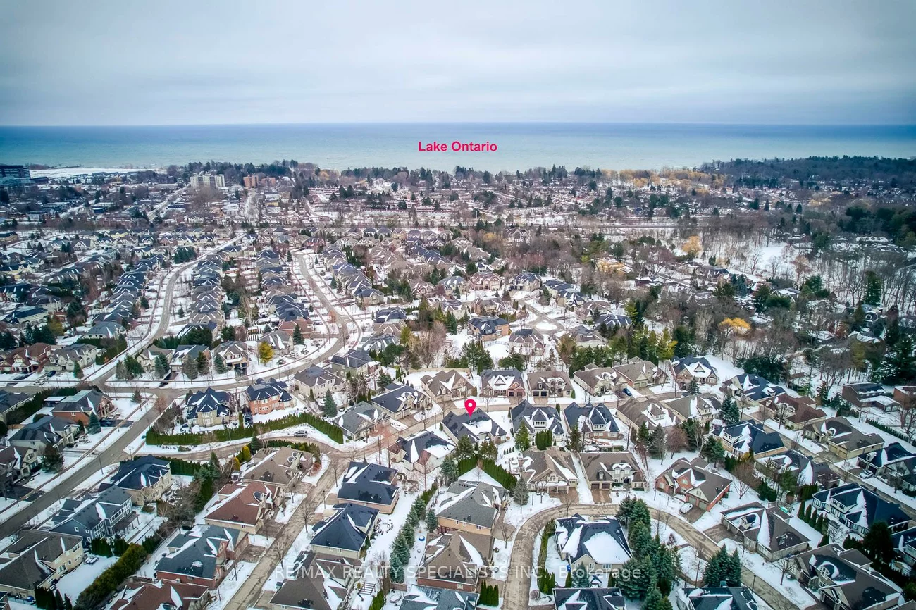 717, Hidden Grove, Lorne Park, Mississauga