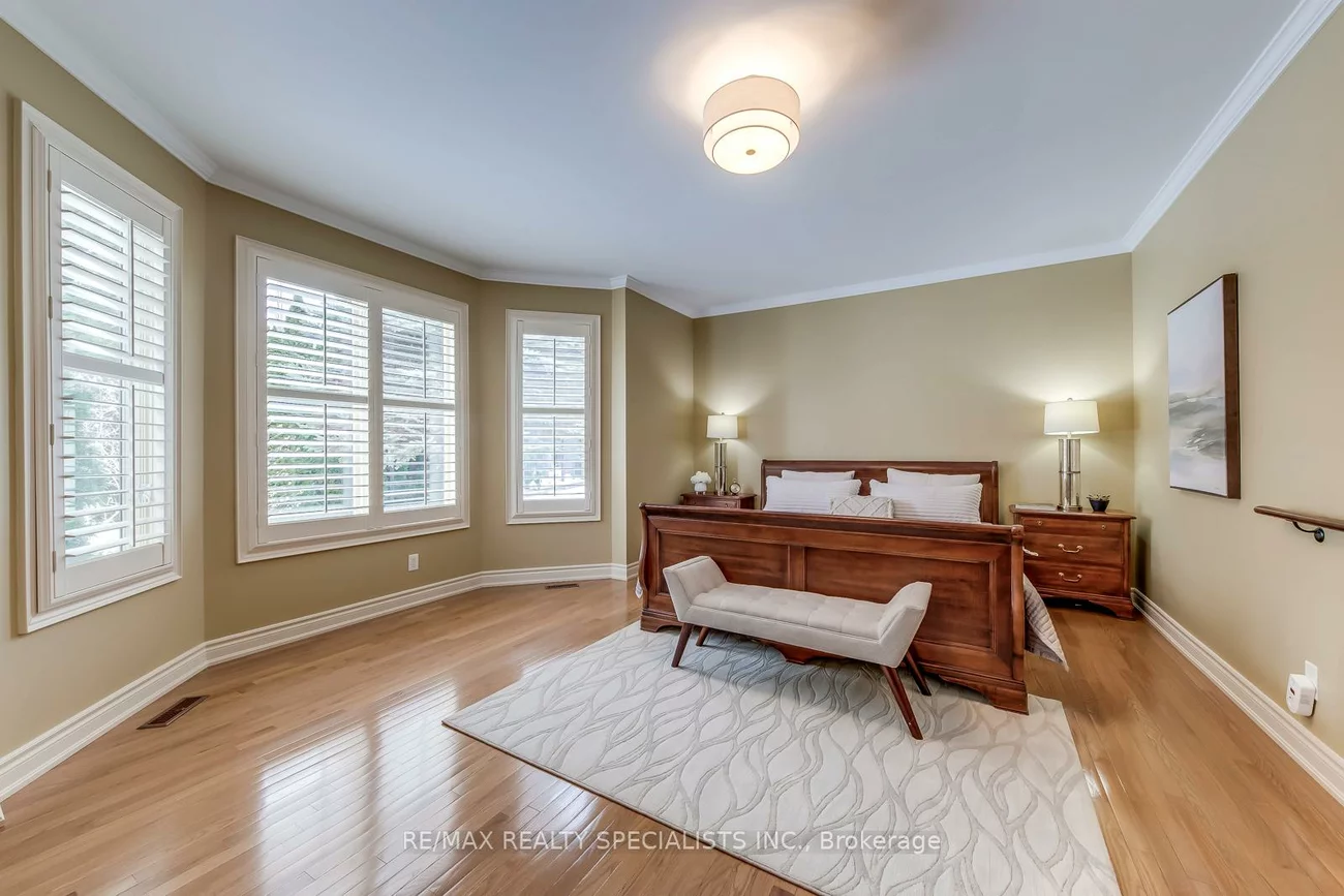 717, Hidden Grove, Lorne Park, Mississauga