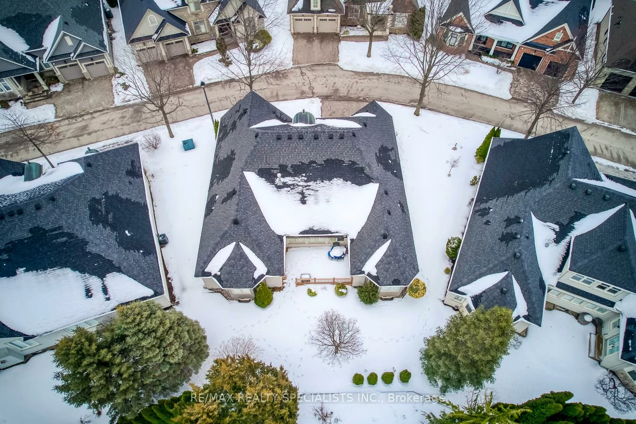 717, Hidden Grove, Lorne Park, Mississauga