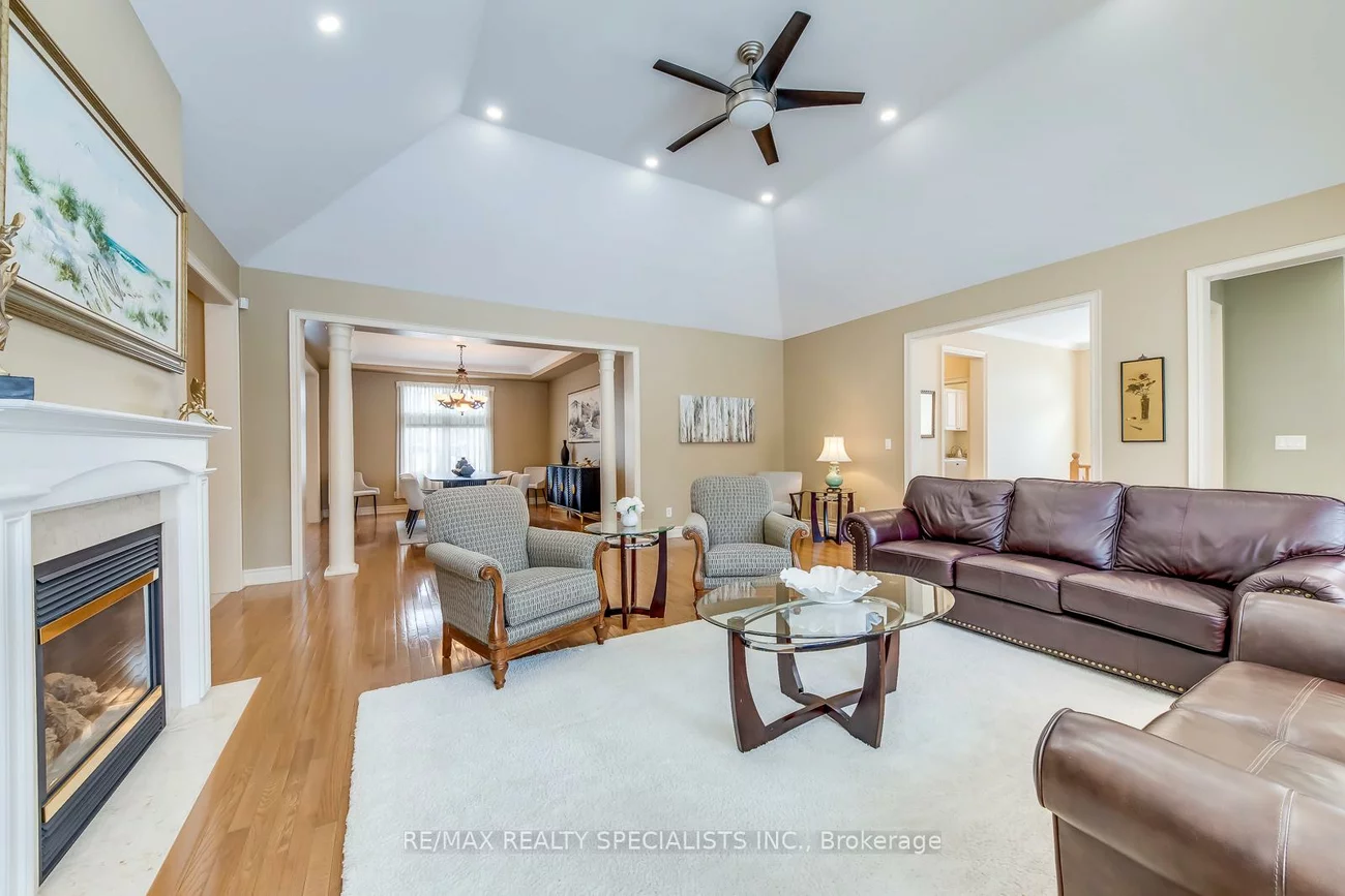 717, Hidden Grove, Lorne Park, Mississauga