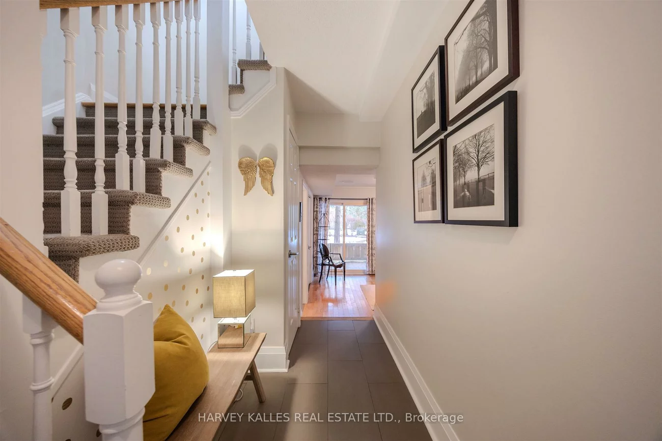 1060, Walden, Clarkson, Mississauga