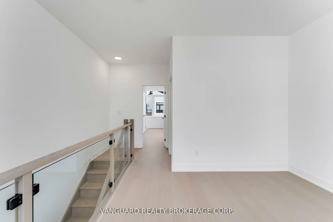 15, Lou Parsons, Port Credit, Mississauga