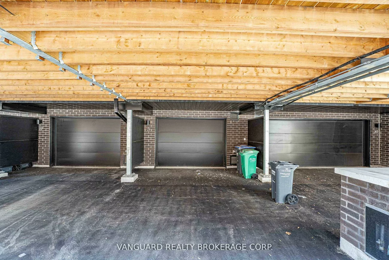 15, Lou Parsons, Port Credit, Mississauga