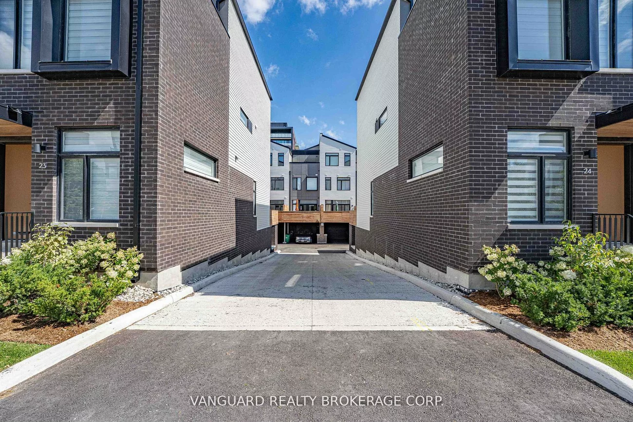 15, Lou Parsons, Port Credit, Mississauga