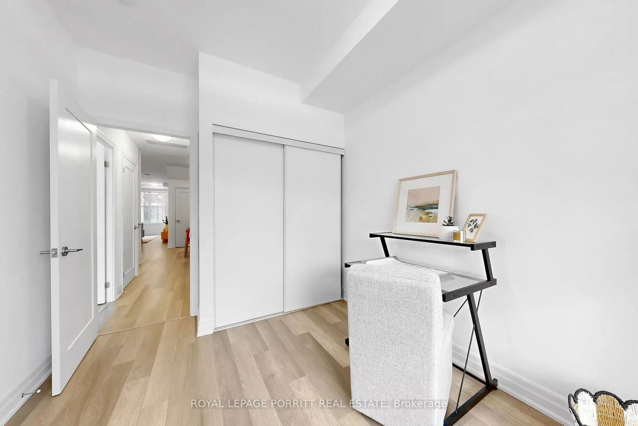 665, Cricklewood, Mineola, Mississauga