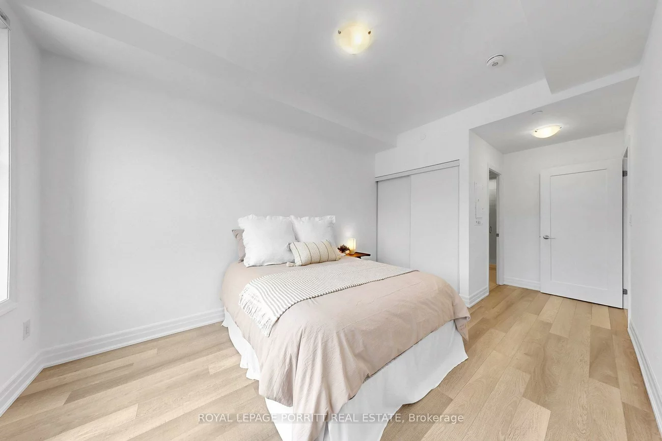 665, Cricklewood, Mineola, Mississauga