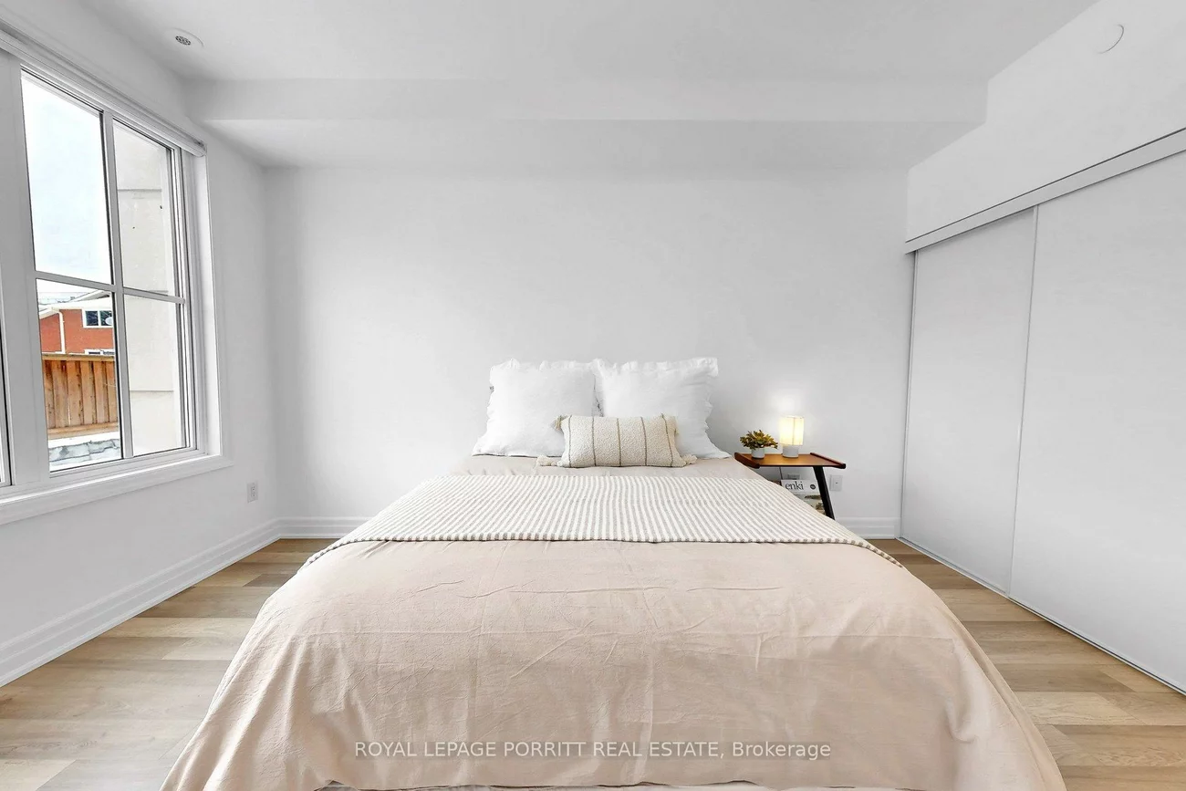 665, Cricklewood, Mineola, Mississauga