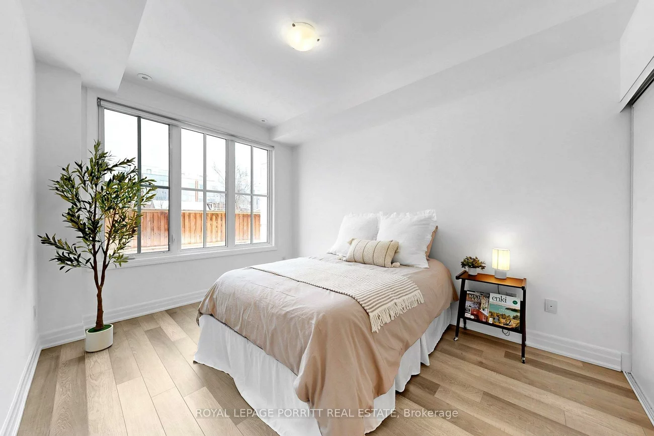 665, Cricklewood, Mineola, Mississauga