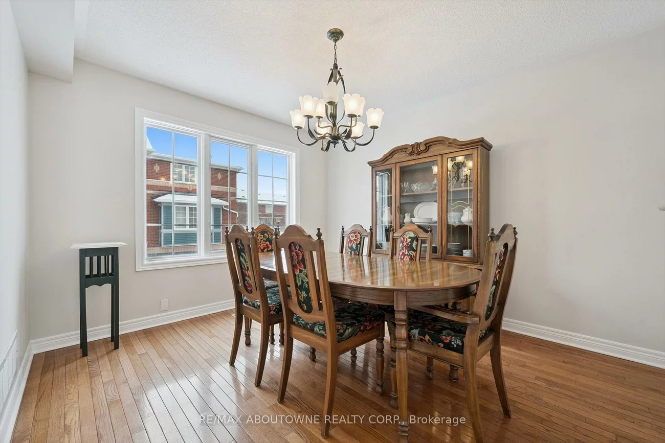 5031, East Mill, East Credit, Mississauga