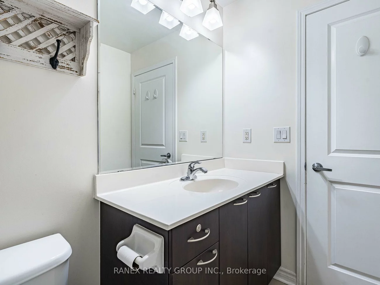 385, Prince Of Wales, City Centre, Mississauga