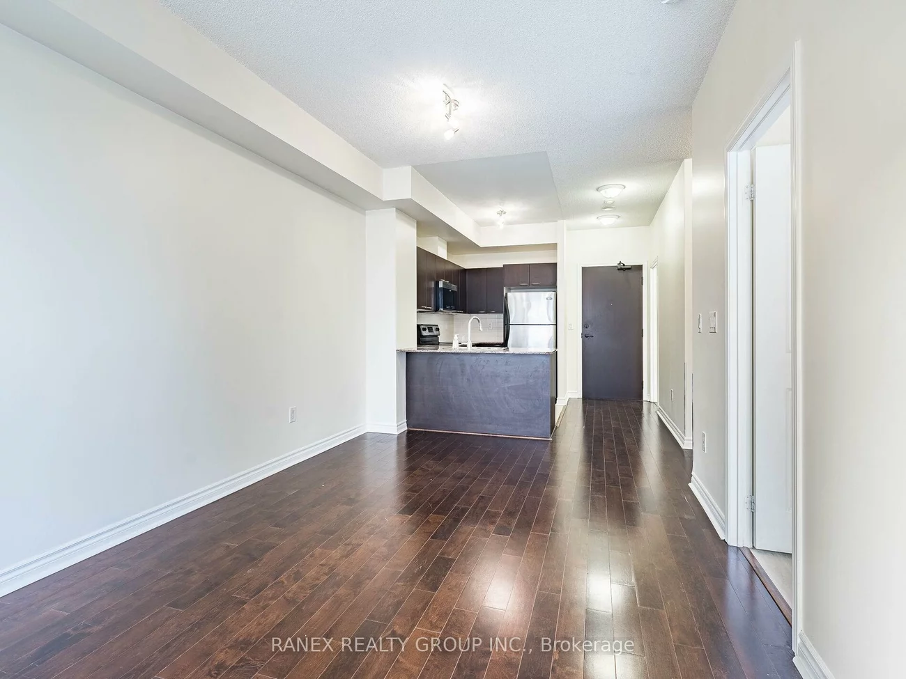 385, Prince Of Wales, City Centre, Mississauga