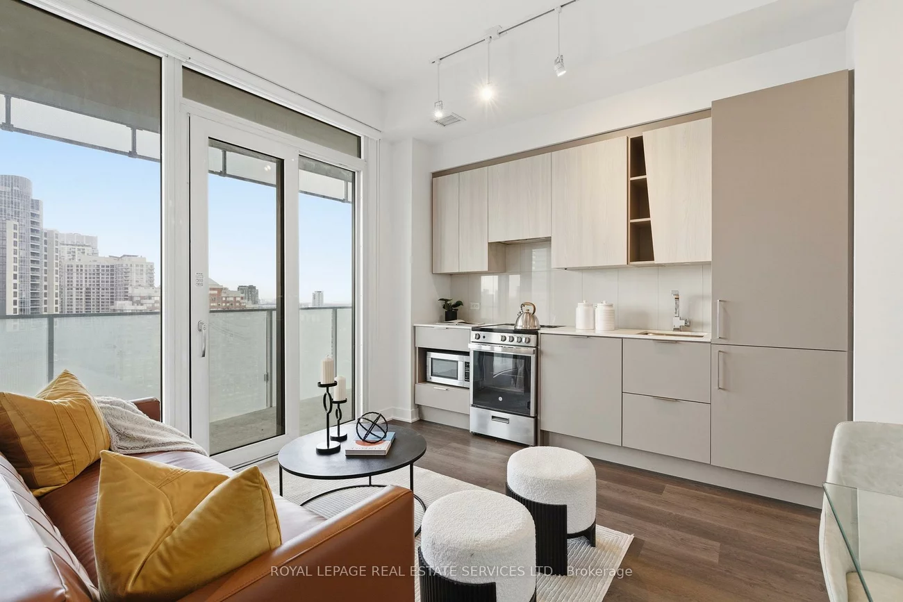 3900, Confederation, City Centre, Mississauga