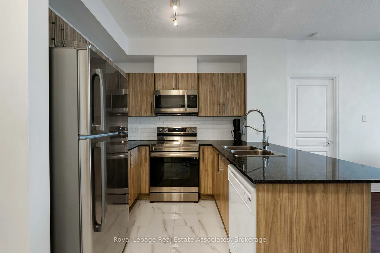 3515, Kariya, Fairview, Mississauga