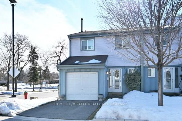 121, Falconer, Streetsville, Mississauga