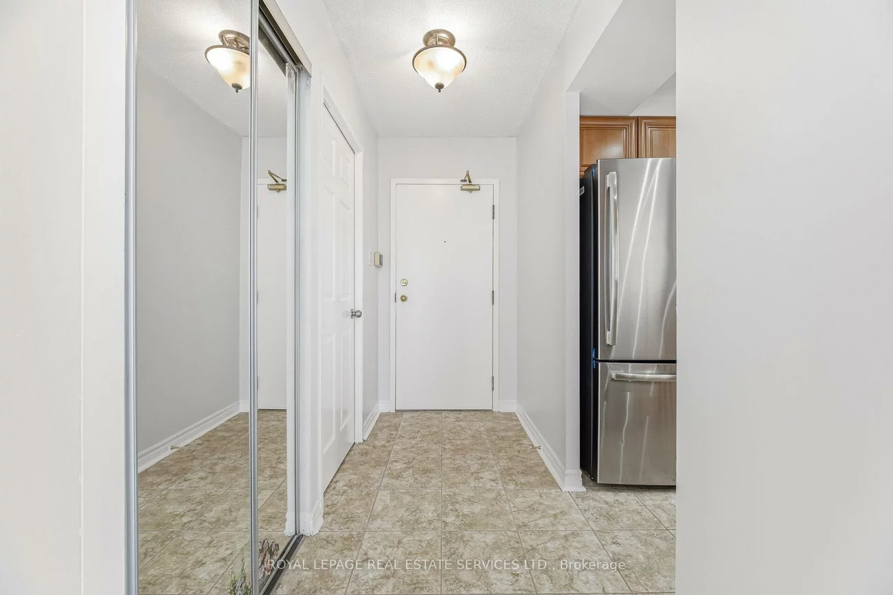 285, Enfield, City Centre, Mississauga