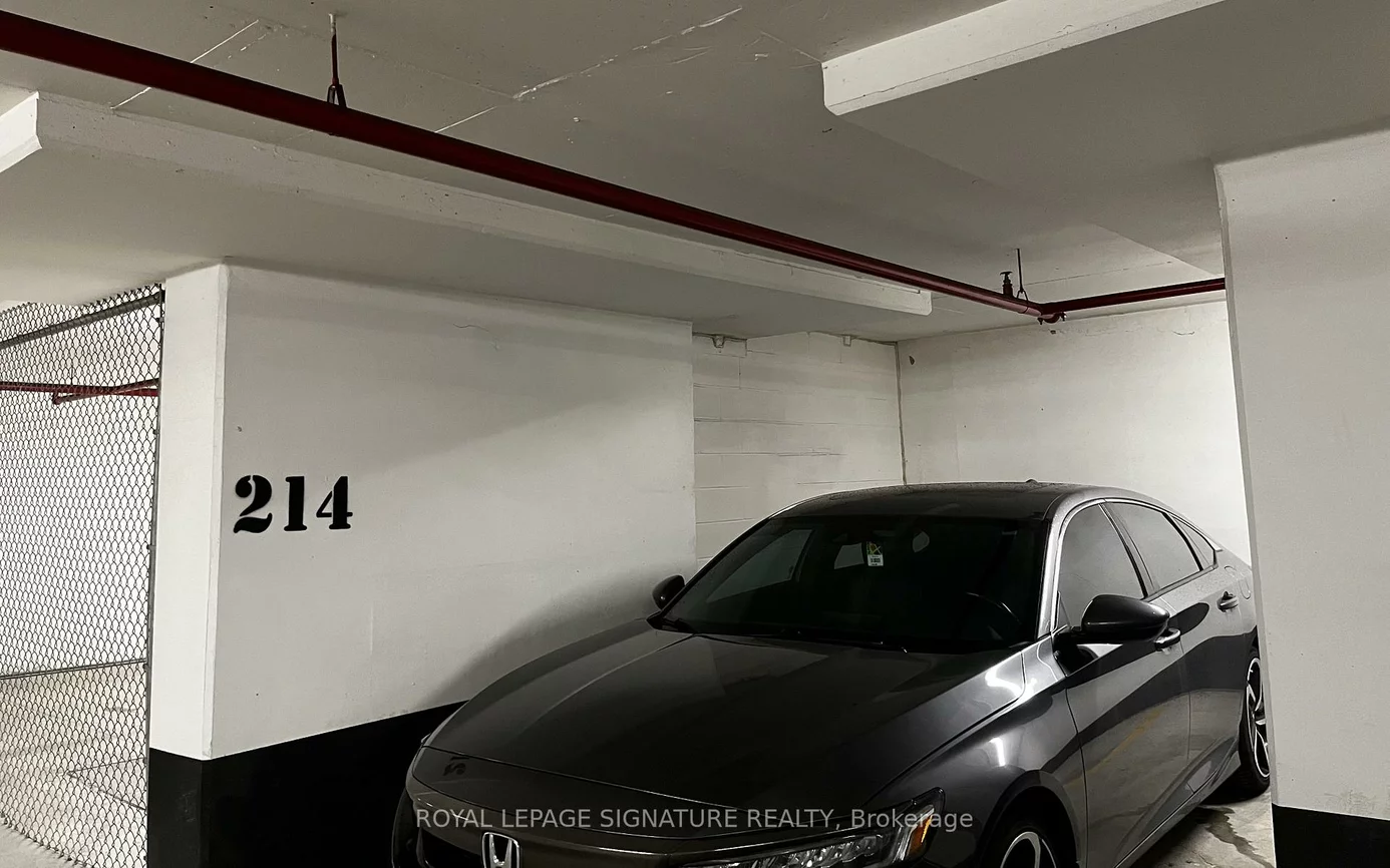 4070, Confederation, City Centre, Mississauga