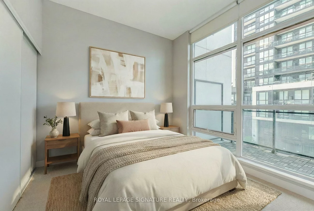 4070, Confederation, City Centre, Mississauga