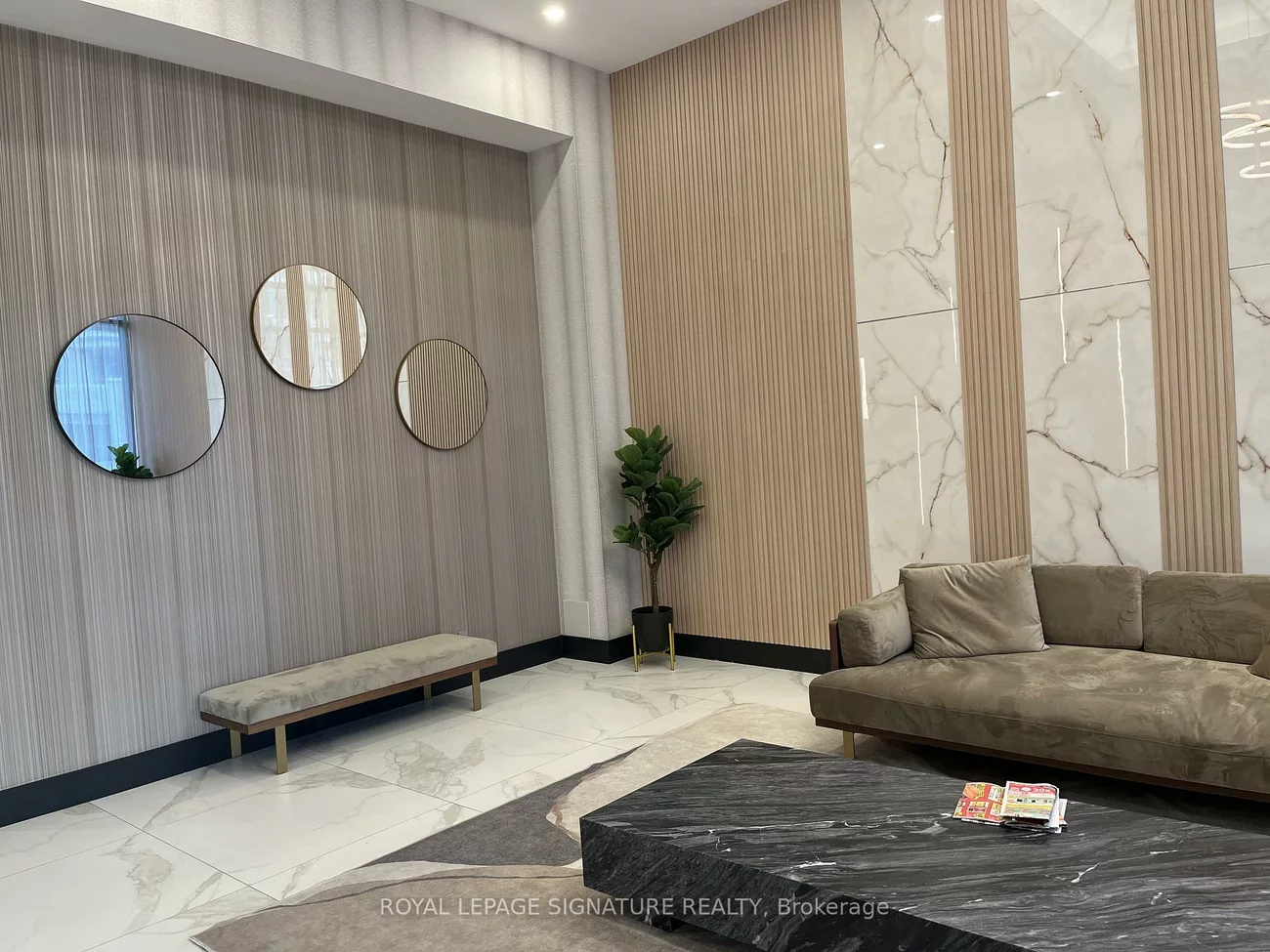 4070, Confederation, City Centre, Mississauga