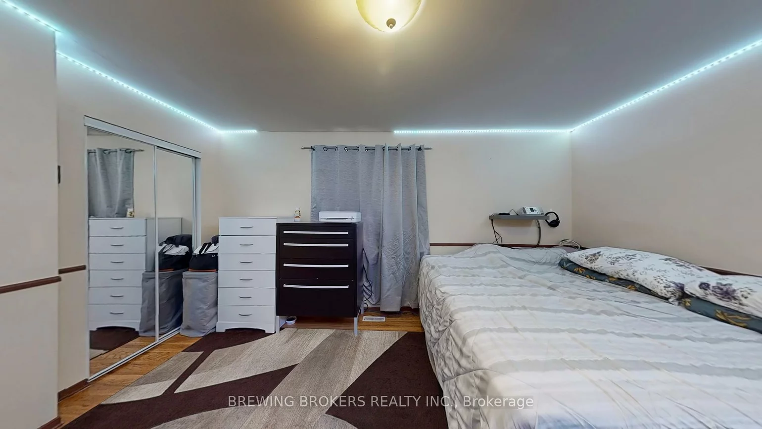 7255, Dooley, Malton, Mississauga