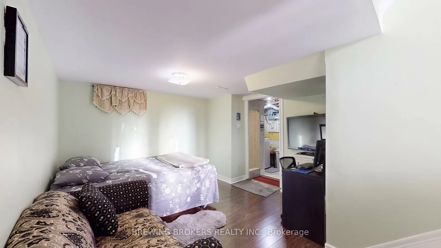 7255, Dooley, Malton, Mississauga