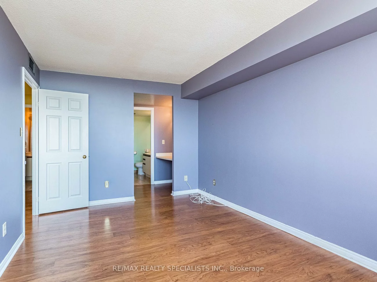 880, Dundas, Erindale, Mississauga