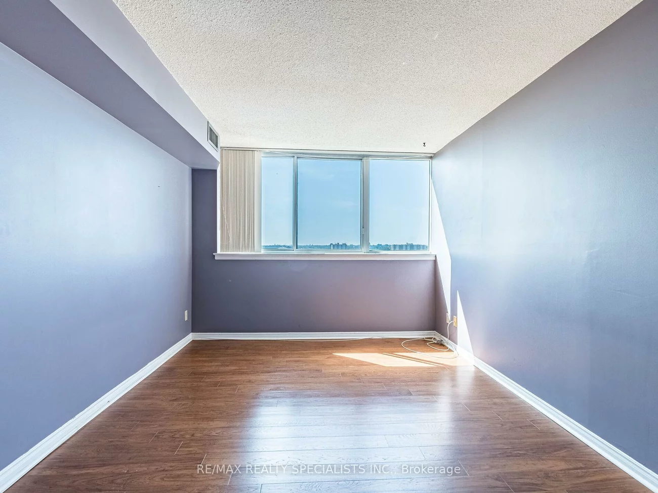 880, Dundas, Erindale, Mississauga