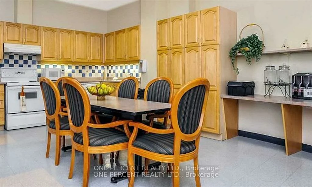 4640, Kimbermount, Central Erin Mills, Mississauga