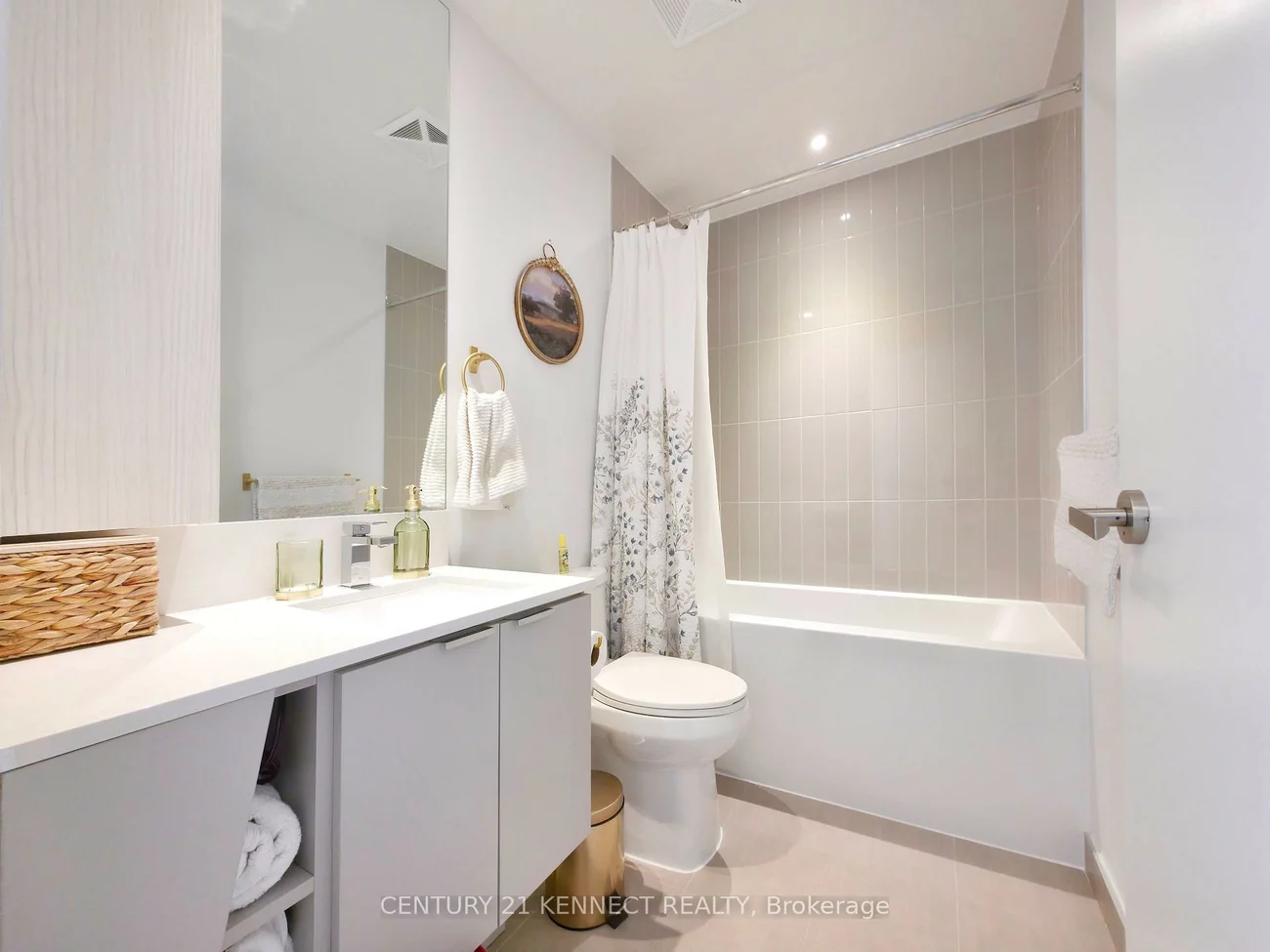 3883, Quartz, City Centre, Mississauga