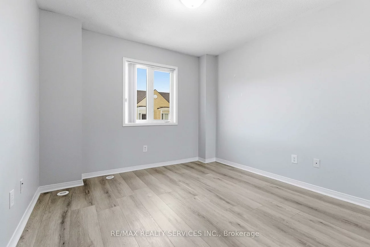 5035, Oscar Peterson, Churchill Meadows, Mississauga