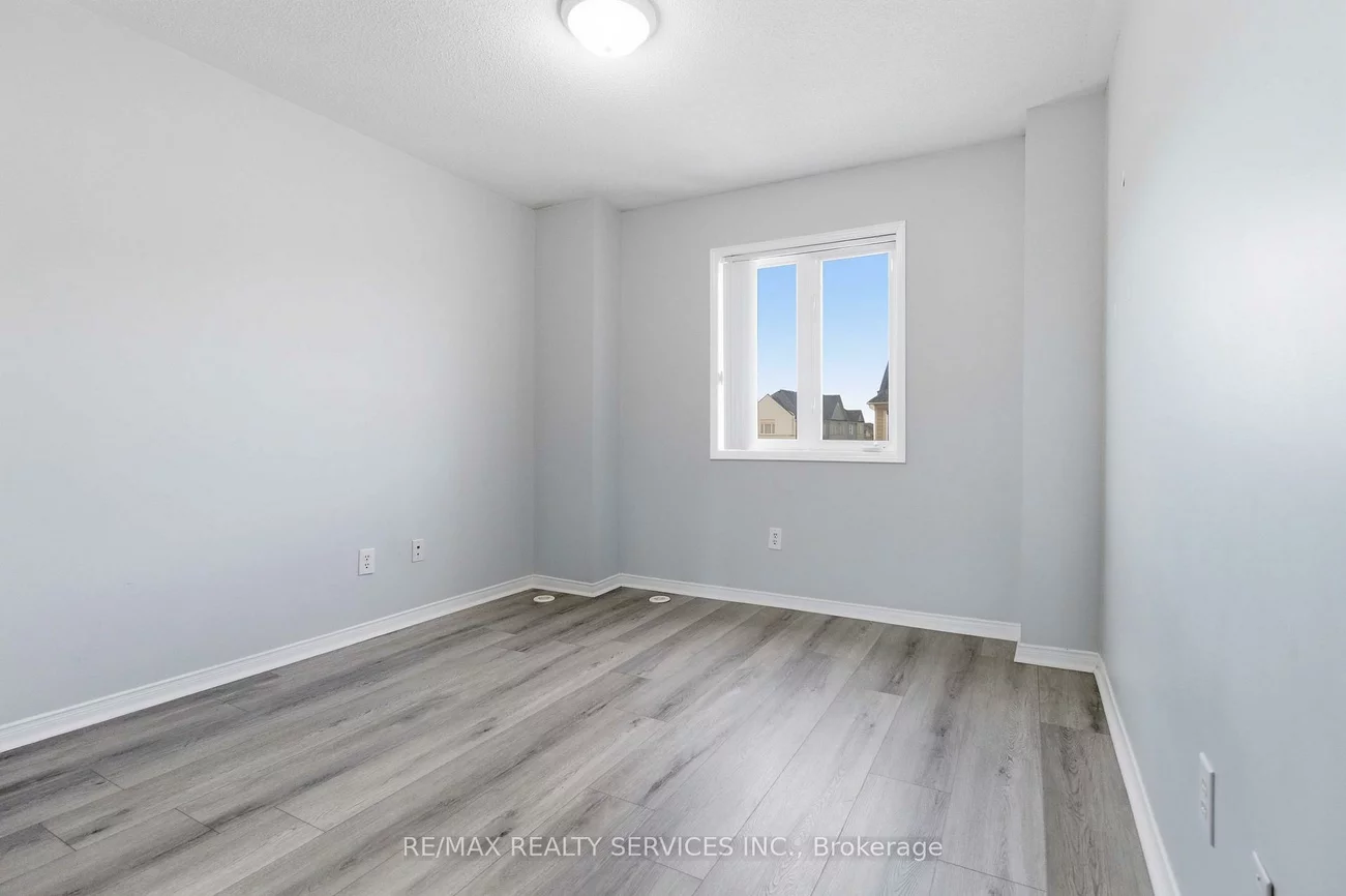 5035, Oscar Peterson, Churchill Meadows, Mississauga