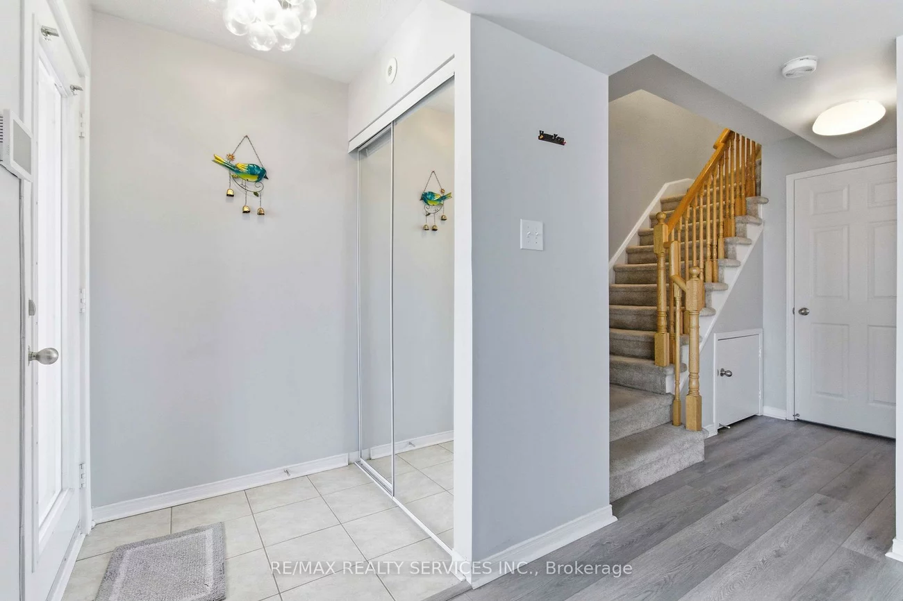 5035, Oscar Peterson, Churchill Meadows, Mississauga