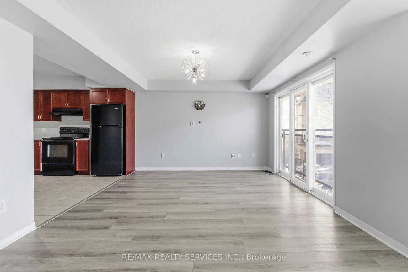 5035, Oscar Peterson, Churchill Meadows, Mississauga