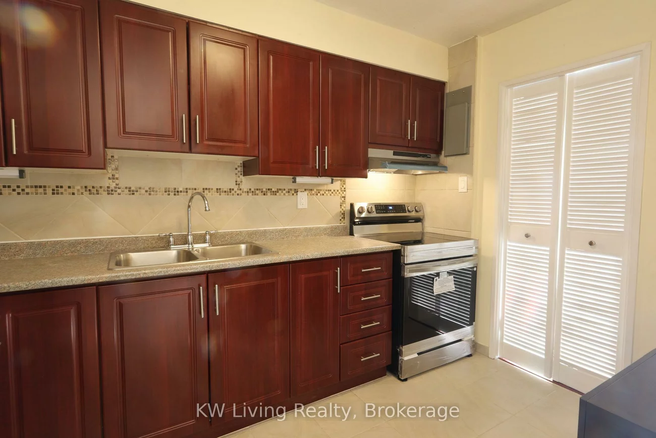 1050, Stainton, Erindale, Mississauga