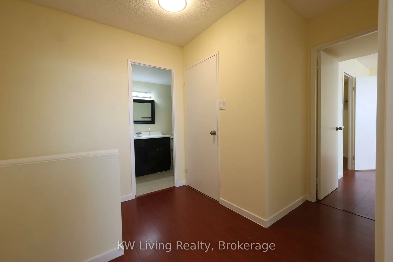 1050, Stainton, Erindale, Mississauga