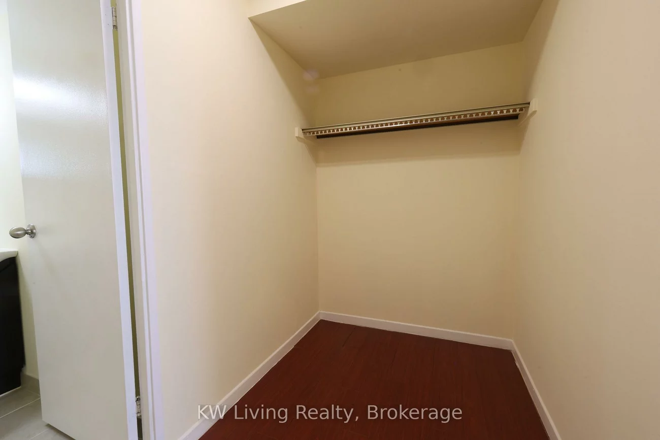 1050, Stainton, Erindale, Mississauga