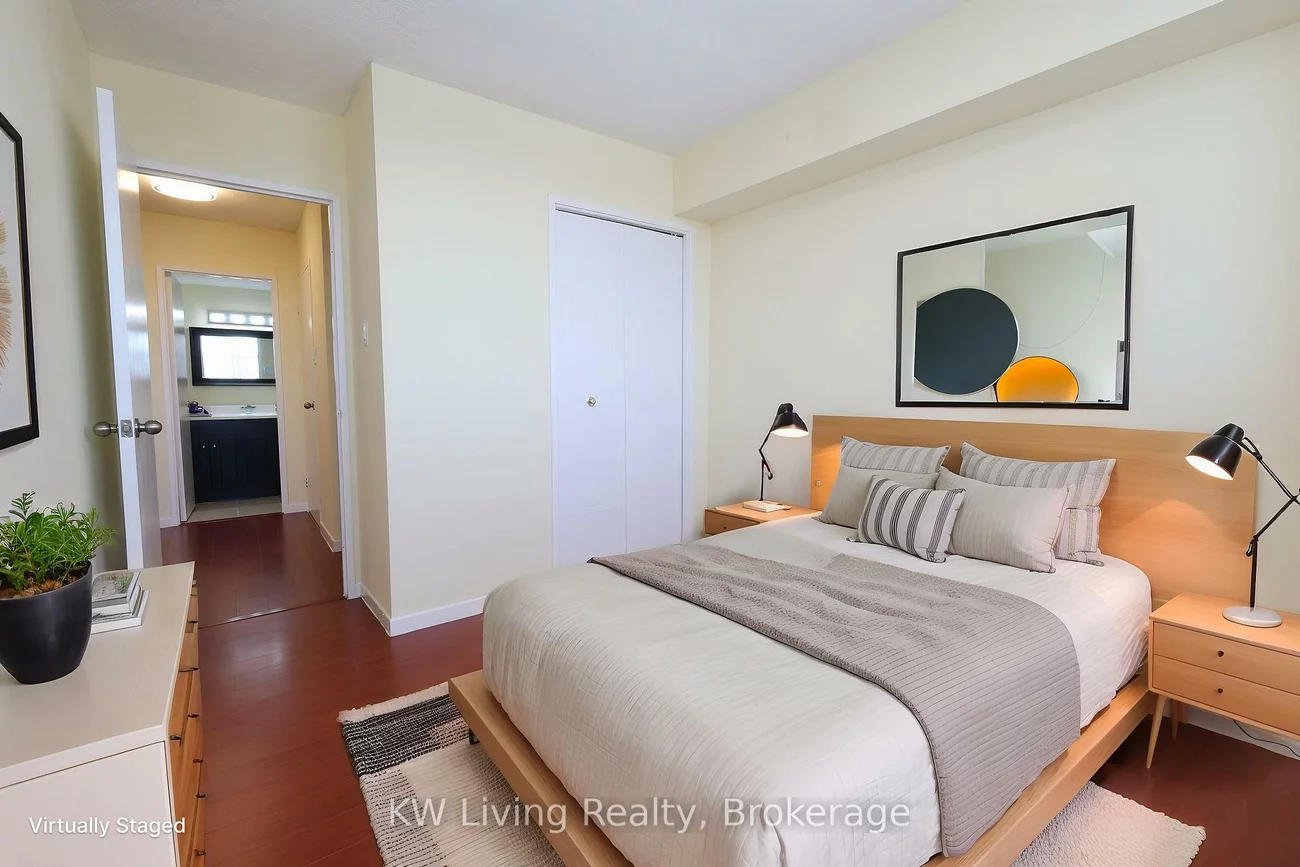 1050, Stainton, Erindale, Mississauga