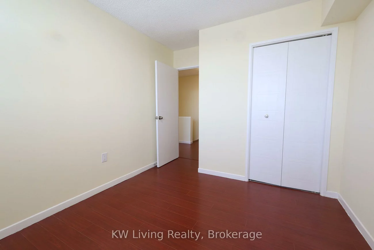 1050, Stainton, Erindale, Mississauga