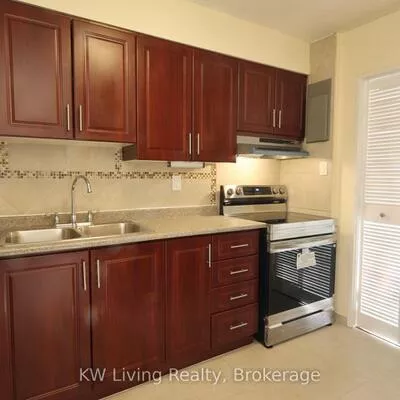 1050, Stainton, Erindale, Mississauga