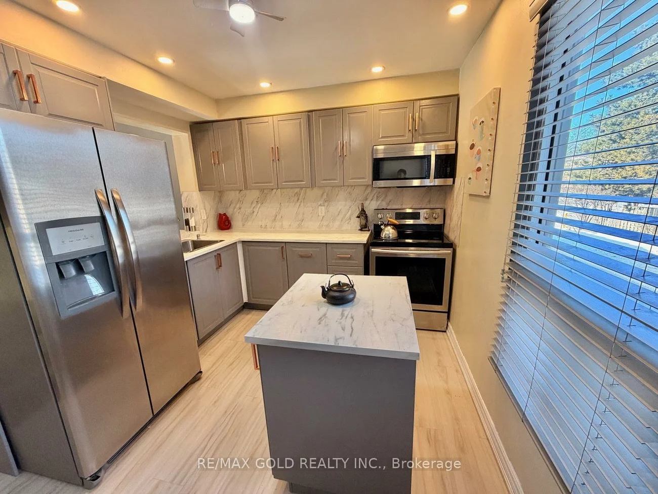 7707, Darcel, Malton, Mississauga