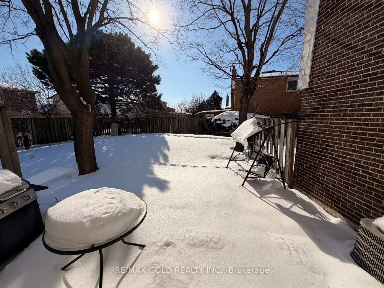 7707, Darcel, Malton, Mississauga