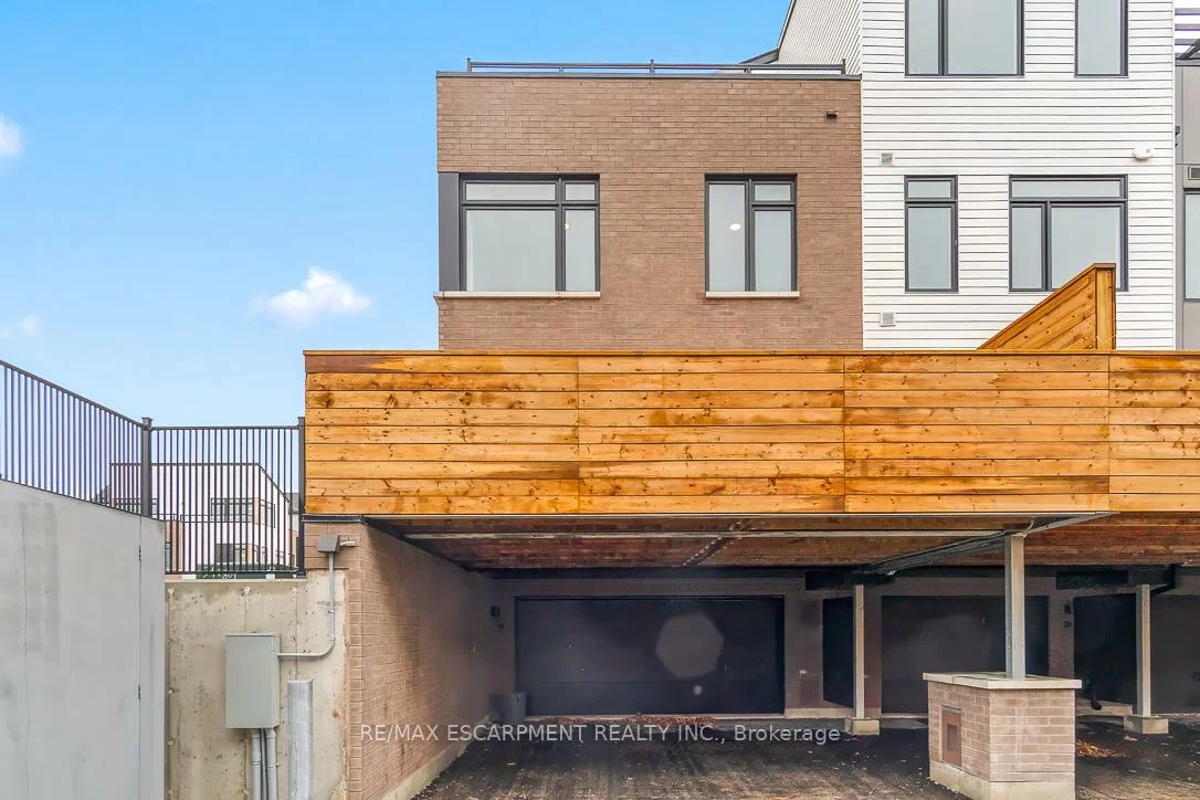 20, Lou Parsons, Port Credit, Mississauga