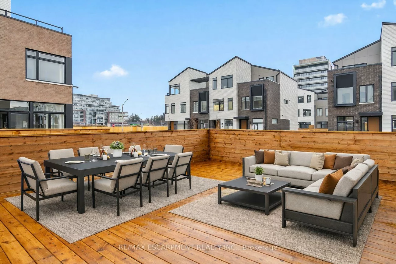 20, Lou Parsons, Port Credit, Mississauga