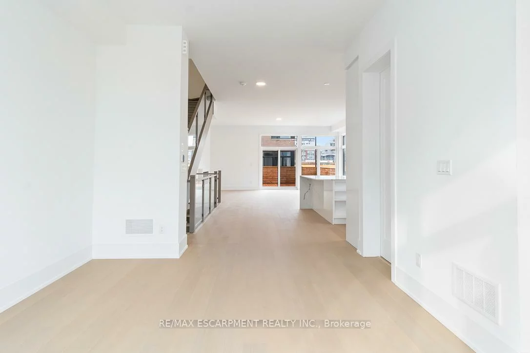 20, Lou Parsons, Port Credit, Mississauga