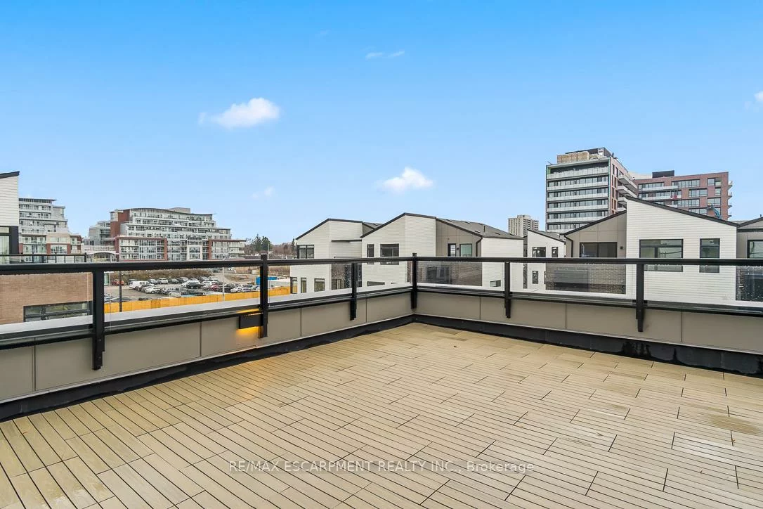 20, Lou Parsons, Port Credit, Mississauga