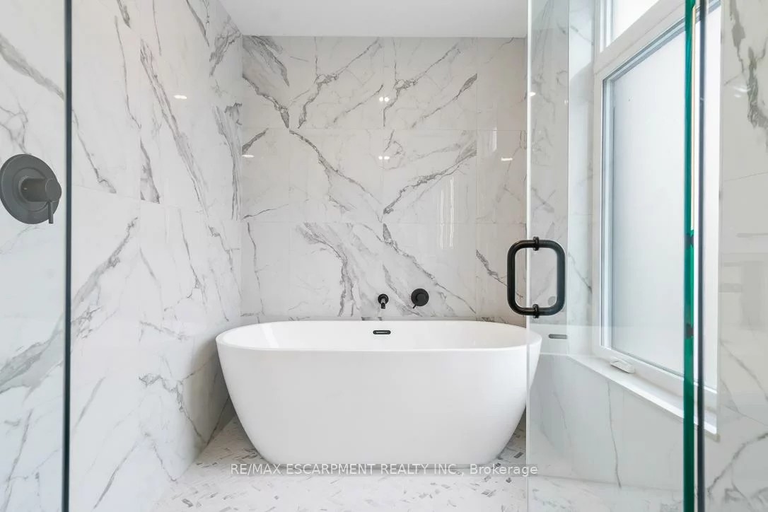 20, Lou Parsons, Port Credit, Mississauga