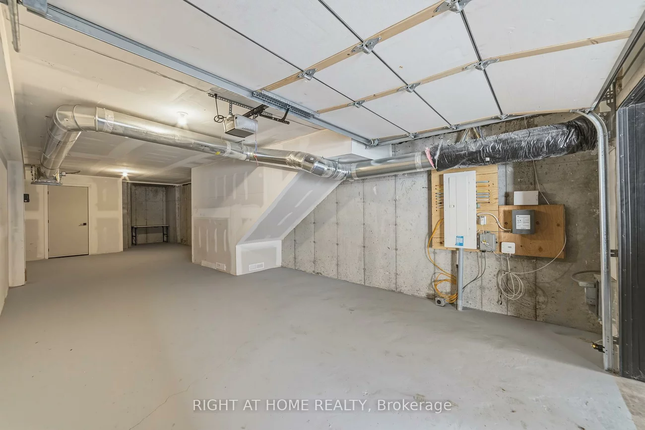 10, Lou Parsons, Port Credit, Mississauga