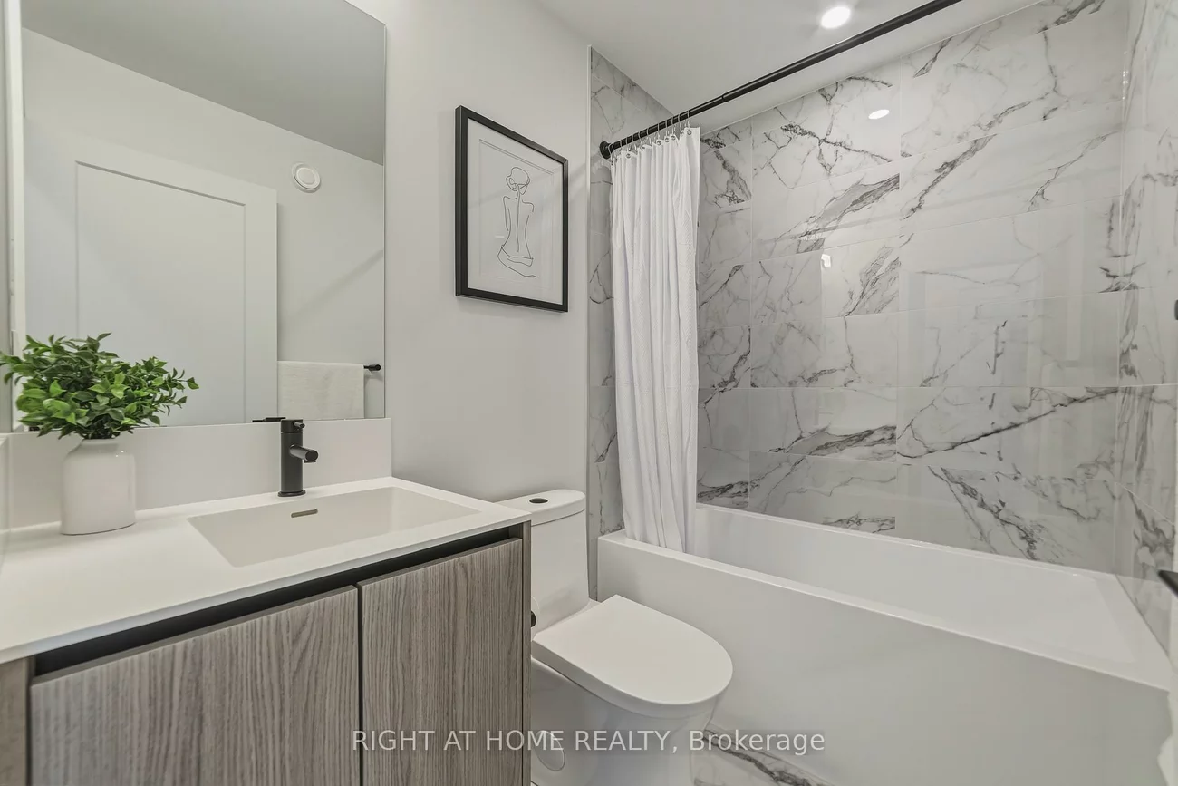 10, Lou Parsons, Port Credit, Mississauga