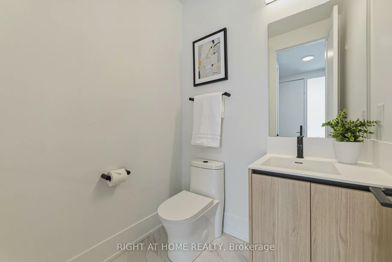 10, Lou Parsons, Port Credit, Mississauga